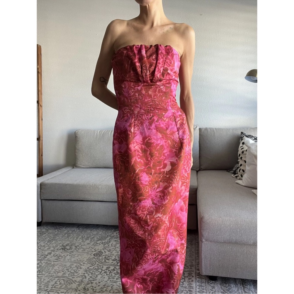 Giambattista Valli Couture Custom Silk Pink Floral Carnation Gown